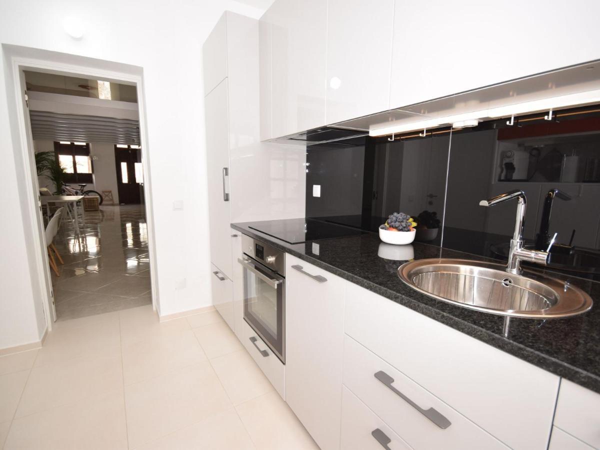 Modern Holiday Home In Olh O With Terrace オリョン エクステリア 写真