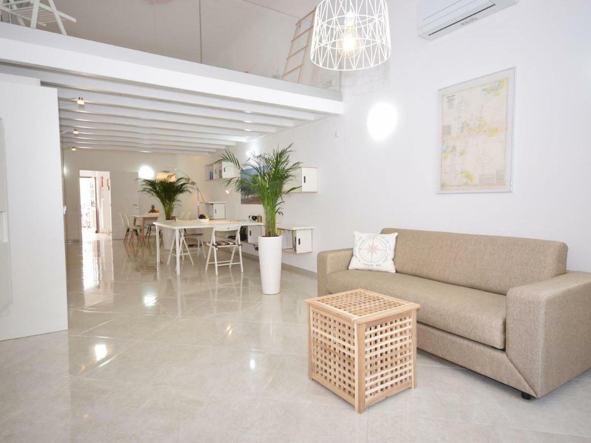 Modern Holiday Home In Olh O With Terrace オリョン エクステリア 写真